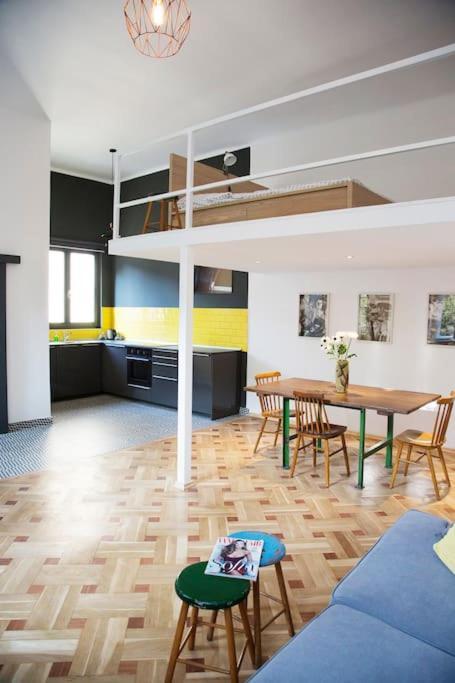 Atelier 7 / Stylish, Bright, Quiet * Budapest