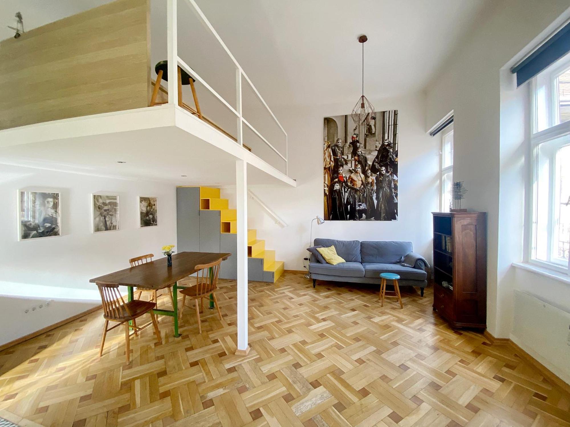 Atelier 7 / Stylish, Bright, Quiet * Budapest