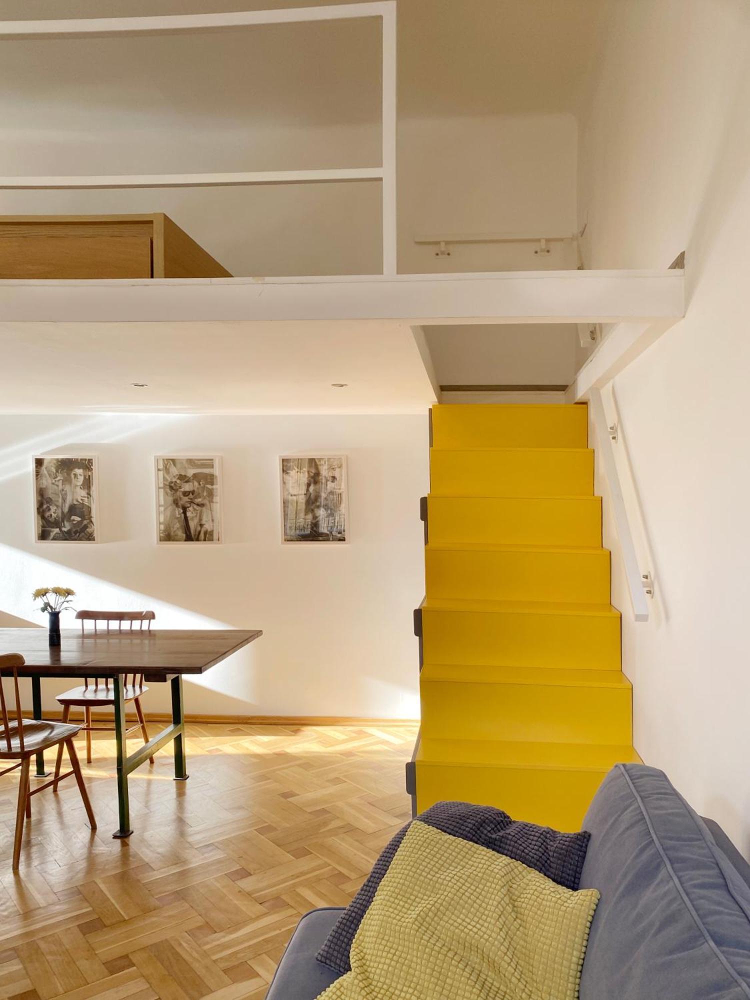 Apartment Atelier 7 / Stylish, Bright, Quiet